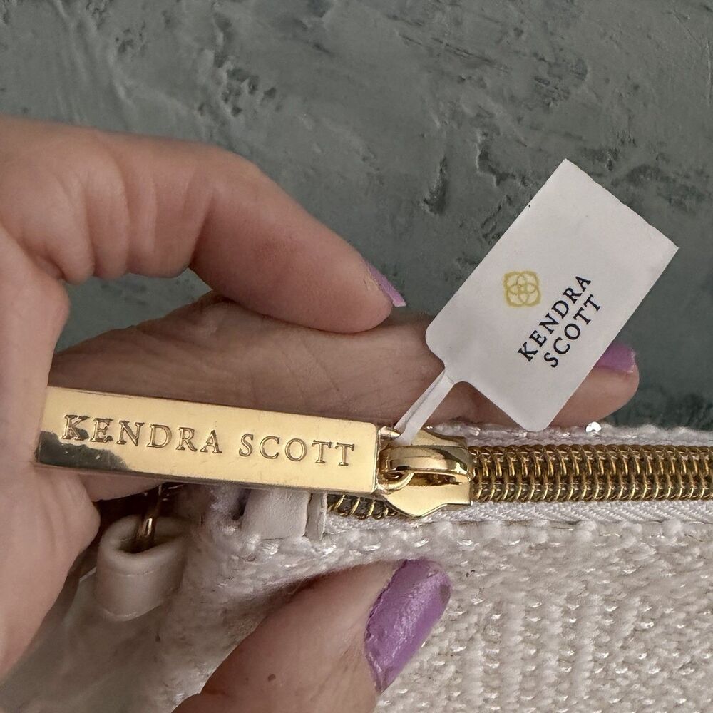 Kendra Scott Tweed Pouch Travel Mini Wristlet NEW - Picture 9 of 10